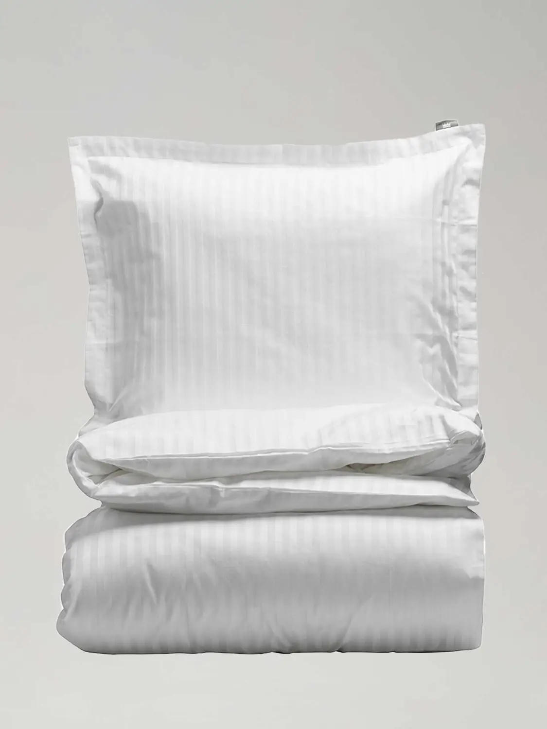 Påslakanset Signatur Satin Vit 220x210 Påslakanset Signatur Satin Vit 220x210