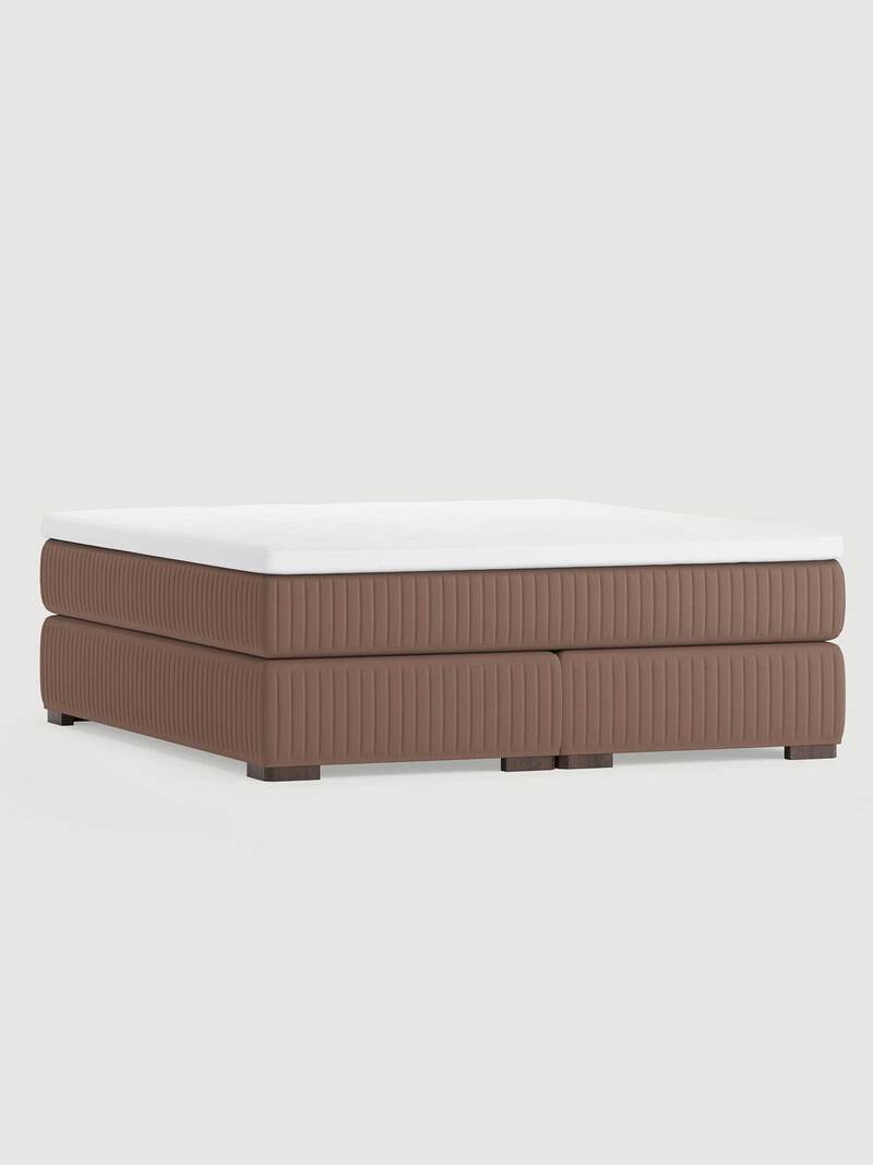 Säng Vingeskär 210x210 Medel/Extra fast H.56.Terrakotta