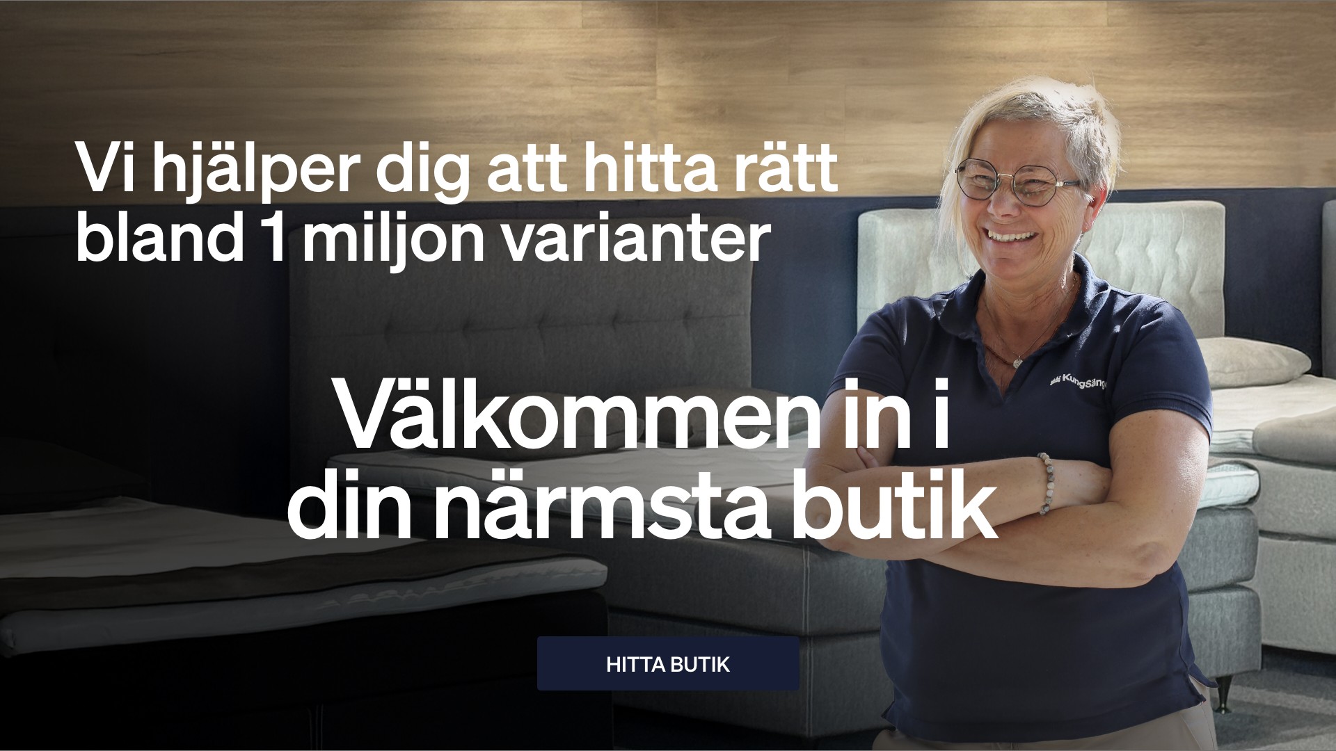 Vi hjälper dig att hitta rätt bland 1 miljon varianter - hitta butik knapp - glad säljare kvinna som står i butik med armar i kors